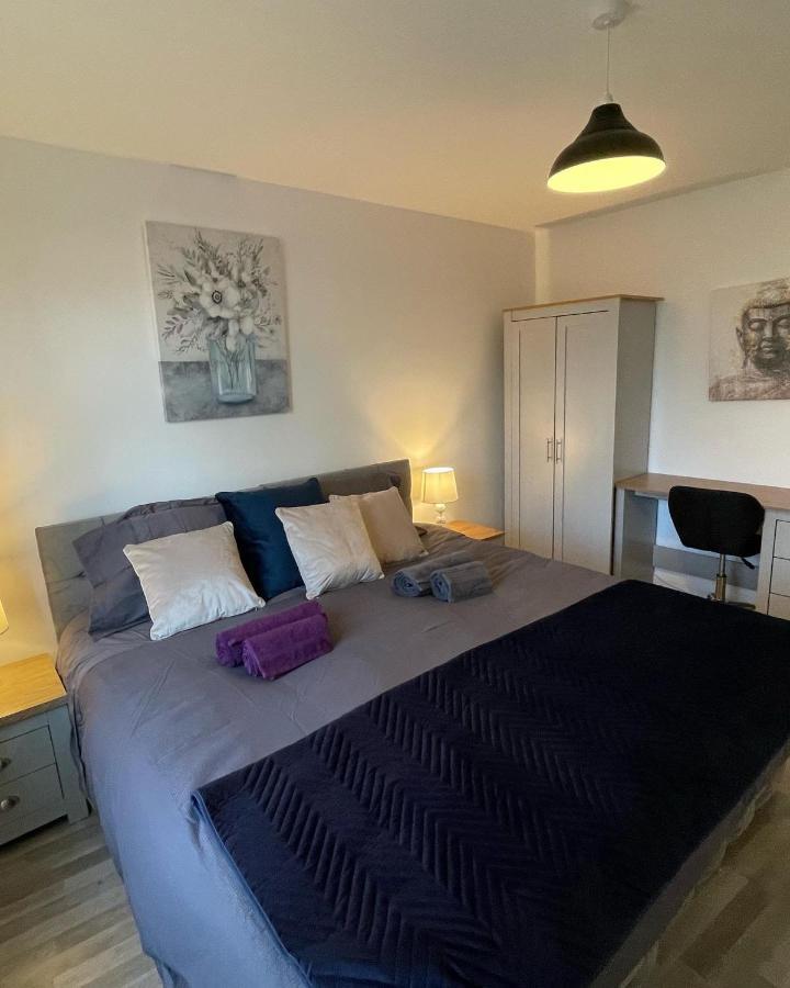 Supreme - 1 Bedroom Apart Sleeps 4 Short/Long Stay Gillingham (Kent) Exterior foto